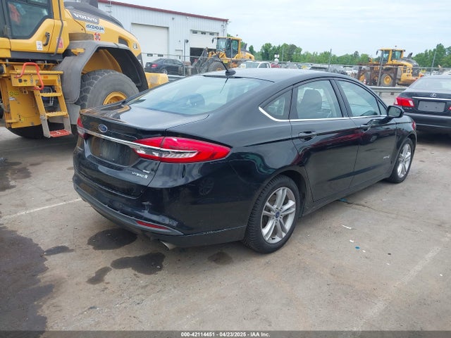 3FA6P0LU2JR131863 Ford Fusion Hybrid Se