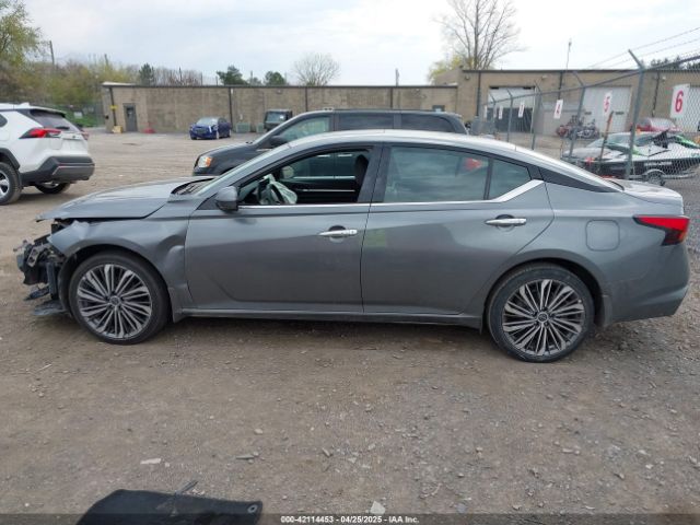 1N4BL4EW4PN325953 Nissan Altima Sl Intelligent Awd