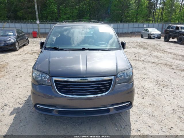 2C4RC1HG4GR271360 Chrysler Town & Country S