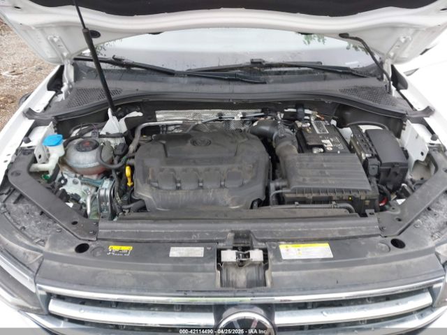 3VV3B7AX4NM125651 Volkswagen Tiguan 2.0t Se