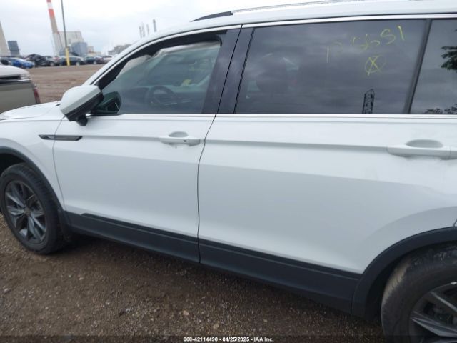 3VV3B7AX4NM125651 Volkswagen Tiguan 2.0t Se
