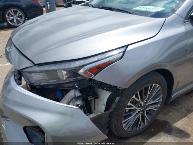 3KPF54AD3PE641178 KIA Forte Gt-line