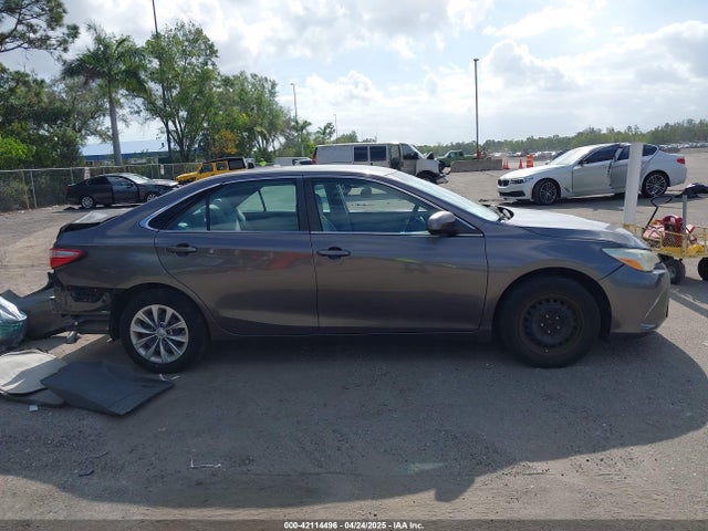 4T1BF1FK1FU069640 Toyota CAMRY LE