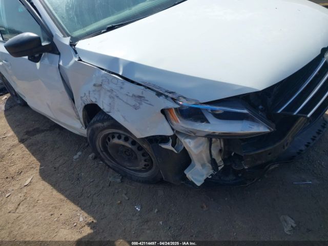 3VW267AJ1GM307933 Volkswagen Jetta 1.4t S