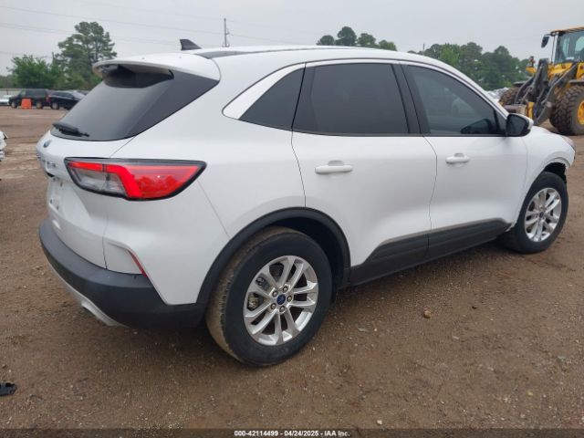 2021 FORD ESCAPE 1FMCU0G67MUA28772 Photo 3
