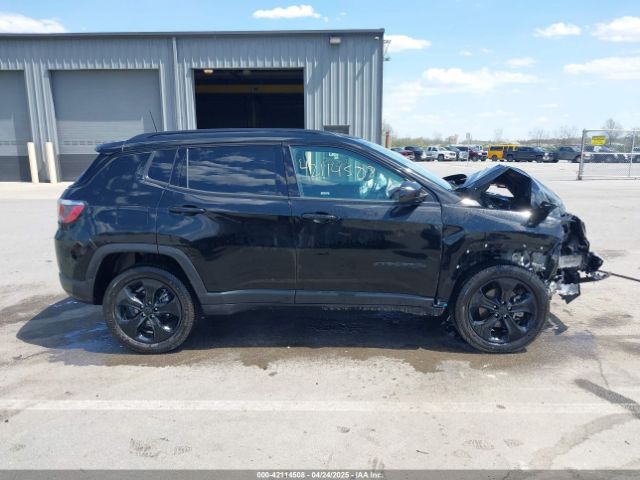 3C4NJDBB7LT117638 Jeep Compass Altitude 4x4