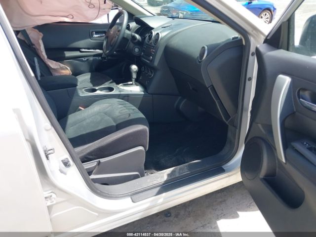 JN8AS5MVXEW714180 Nissan Rogue Select S