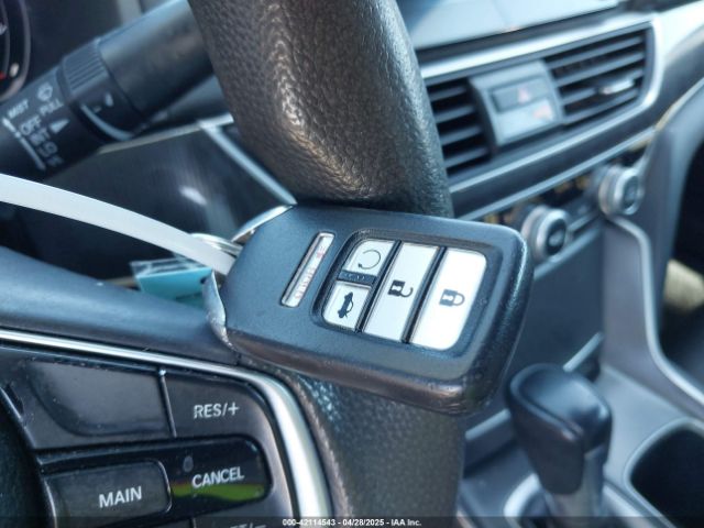 1HGCV1F38JA204046 Honda Accord Sport