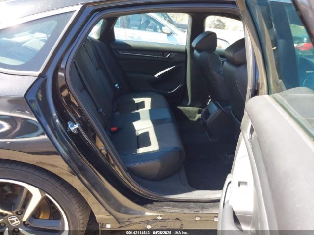 1HGCV1F38JA204046 Honda Accord Sport