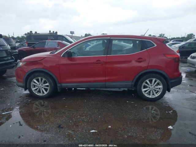 JN1BJ1CP5HW006649 Nissan Rogue Sport S