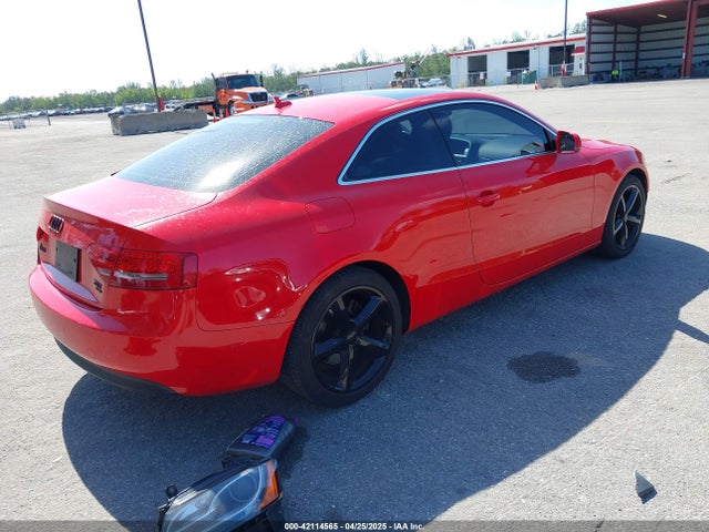 2010 AUDI A5 WAURFAFRXAA030195 Photo 3