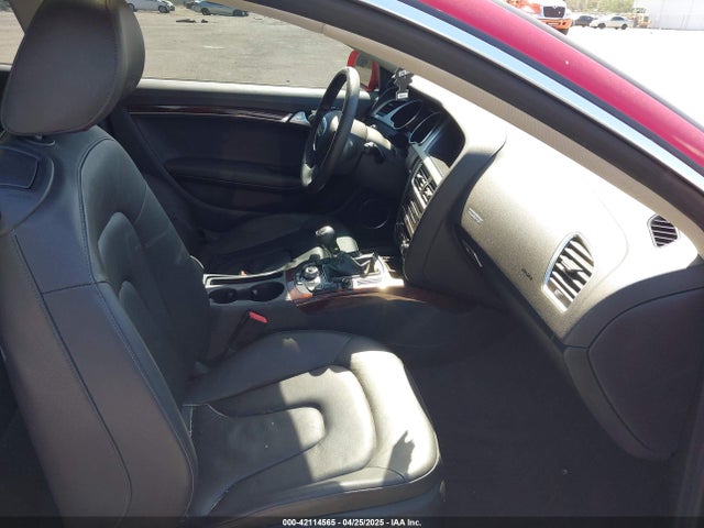 2010 AUDI A5 WAURFAFRXAA030195 Photo 4
