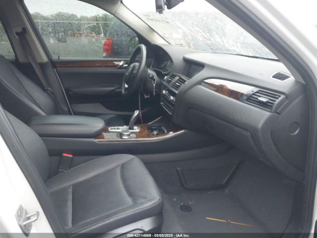 2017 BMW X3 5UXWX9C57H0T09539 Photo 4
