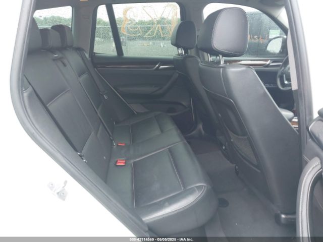2017 BMW X3 5UXWX9C57H0T09539 Photo 7
