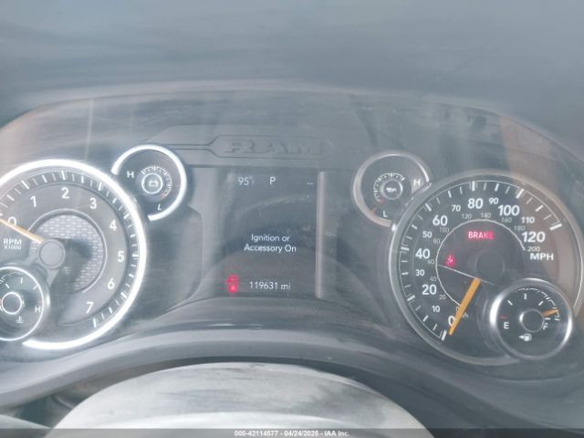 1C6SRFGT9NN283100 RAM 1500 Tradesman  4x4 5'7 Box