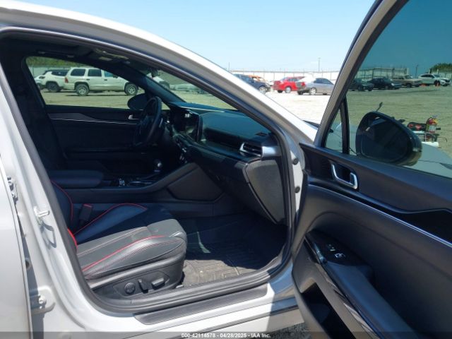 5XXG44J80RG244757 KIA K5 Gt