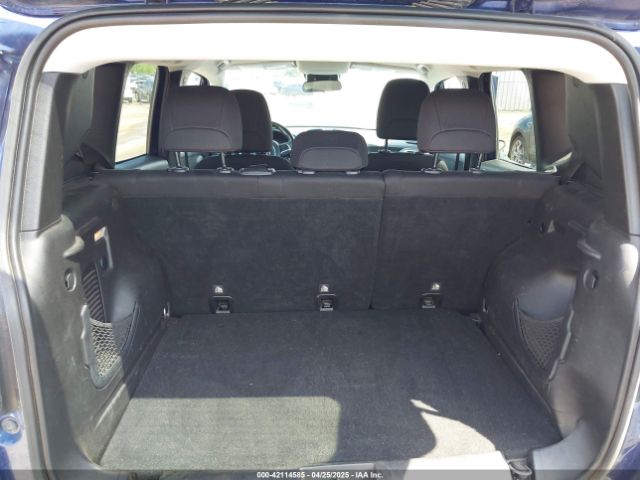 ZACNJBBB9KPK71713 Jeep Renegade Latitude 4x4