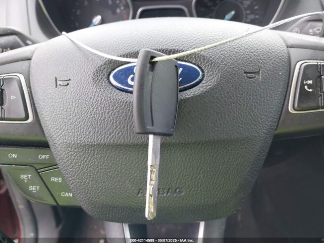 1FADP3F25FL349188 Ford FOCUS SE