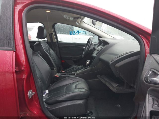 1FADP3F25FL349188 Ford FOCUS SE