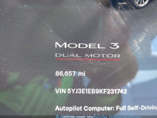 5YJ3E1EB9KF231742 Tesla Model 3 Long Range/performance