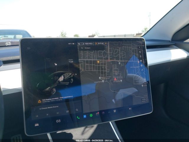 5YJ3E1EB9KF231742 Tesla Model 3 Long Range/performance