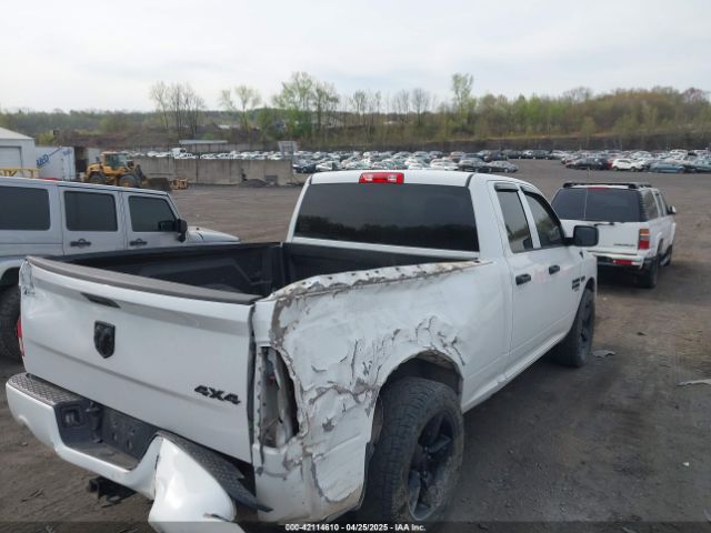 1C6RR7FT5KS570579 RAM 1500 Classic Express  4x4 6'4 Box