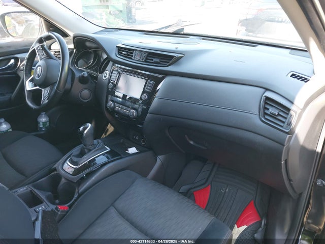 JN8AT2MV6JW344822 Nissan ROGUE SV