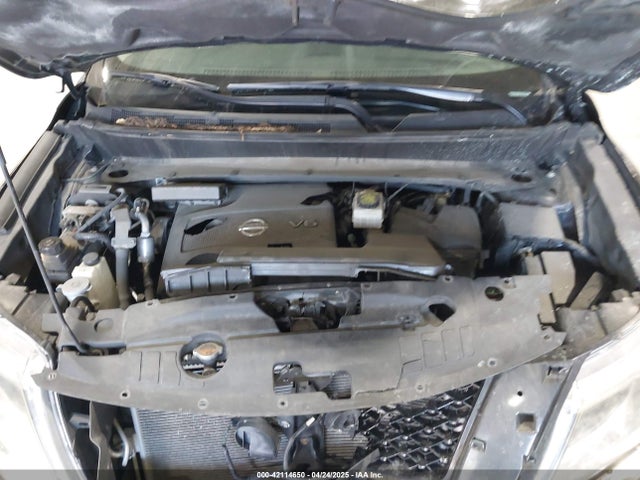 5N1AR2MM1GC601909 Nissan Pathfinder Sv
