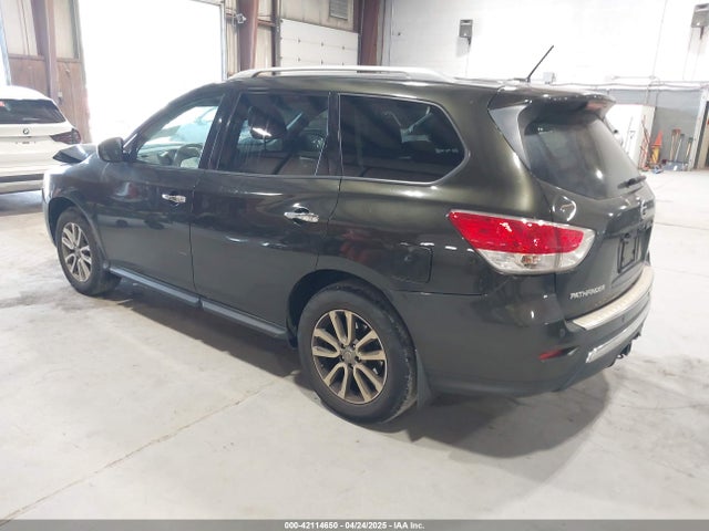 5N1AR2MM1GC601909 Nissan Pathfinder Sv