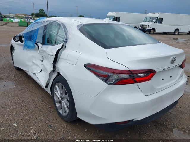 4T1C11AK3PU836433 Toyota CAMRY LE