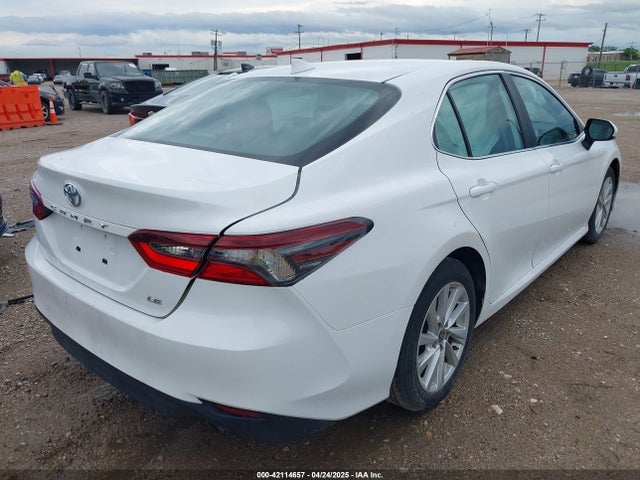 4T1C11AK3PU836433 Toyota CAMRY LE