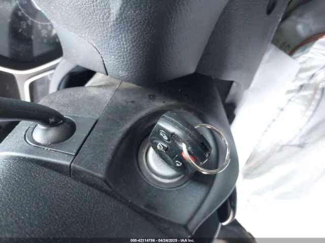 1FADP3E23GL400982 Ford FOCUS S