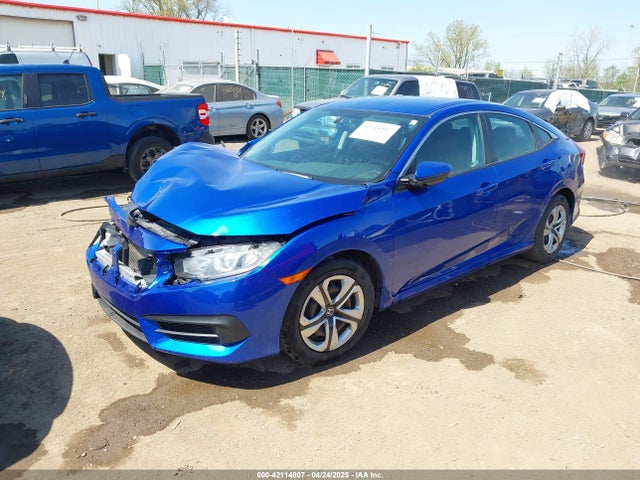 19XFC2F53JE020297 Honda Civic Lx