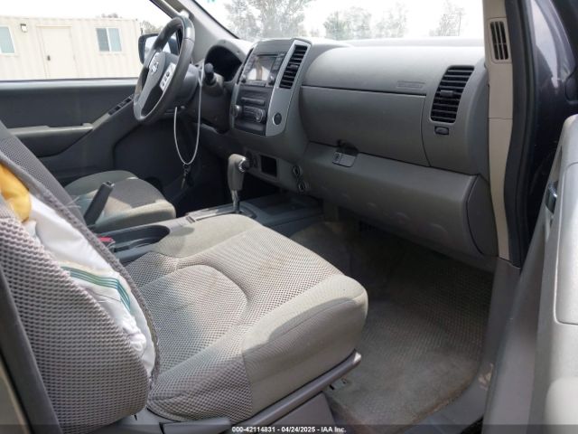 1N6AD0ER5GN751122 Nissan 2016