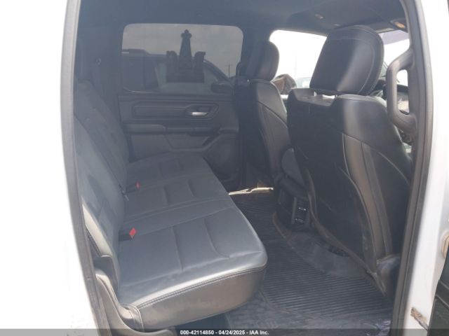 1C6SRFGT7NN283080 RAM 1500 Tradesman  4x4 5'7 Box