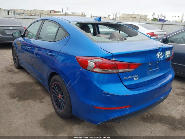 KMHD74LF0HU370773 Hyundai ELANTRA SE