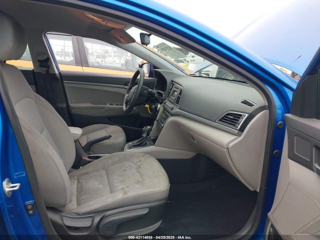 KMHD74LF0HU370773 Hyundai ELANTRA SE