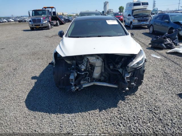 SJKCH5CPXJA043359 Infiniti Qx30 Sport