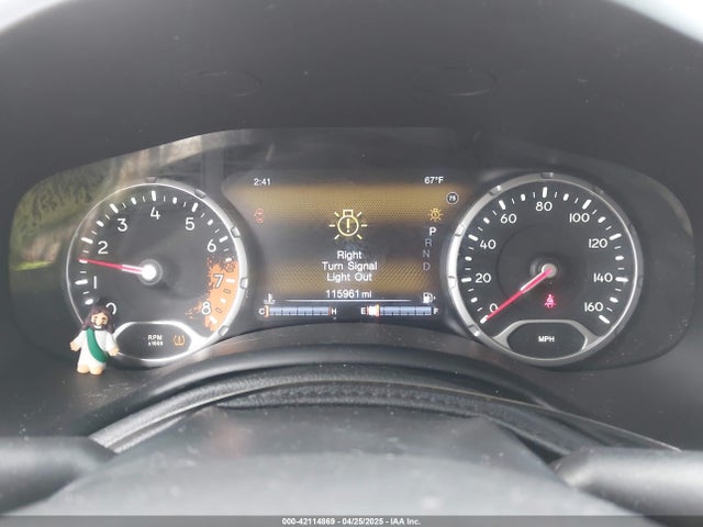 ZACCJBDT5FPB77883 Jeep Renegade Limited