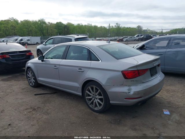 2015 AUDI A3 WAUCCGFF3F1029677 Photo 2
