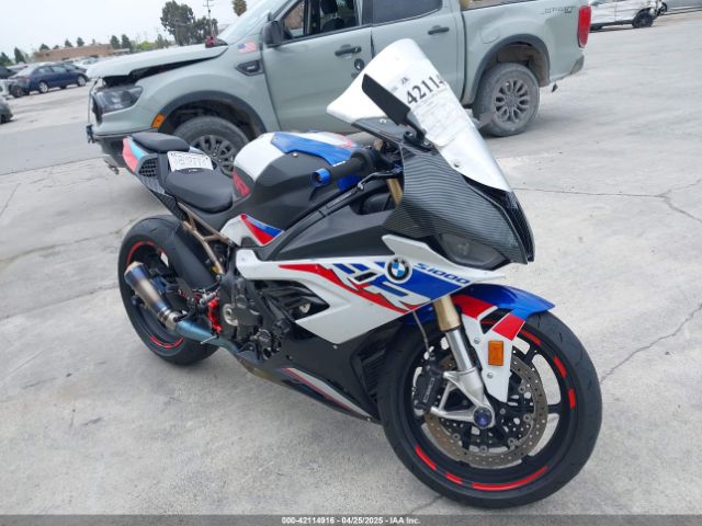 2022 BMW S 1000 WB10E2307N6F81557