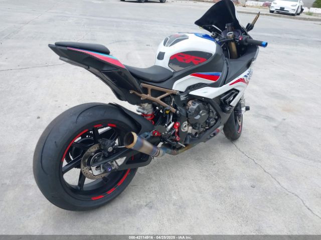 2022 BMW S 1000 WB10E2307N6F81557 Photo 3
