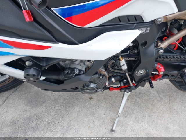 2022 BMW S 1000 WB10E2307N6F81557 Photo 8