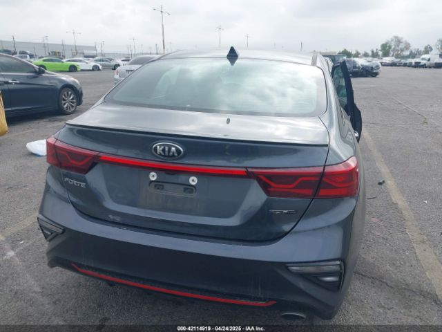 3KPF34AD2ME408748 KIA Forte Gt-line