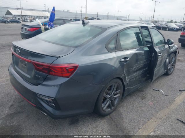 3KPF34AD2ME408748 KIA Forte Gt-line