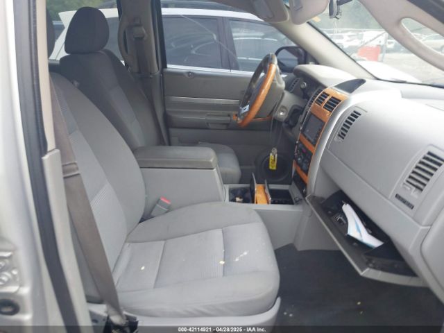 2009 CHRYSLER ASPEN 1A8HX58PX9F707526 Photo 4