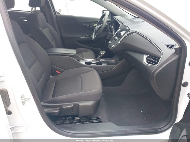 1G1ZD5STXPF182189 Chevrolet Malibu Fwd 1lt