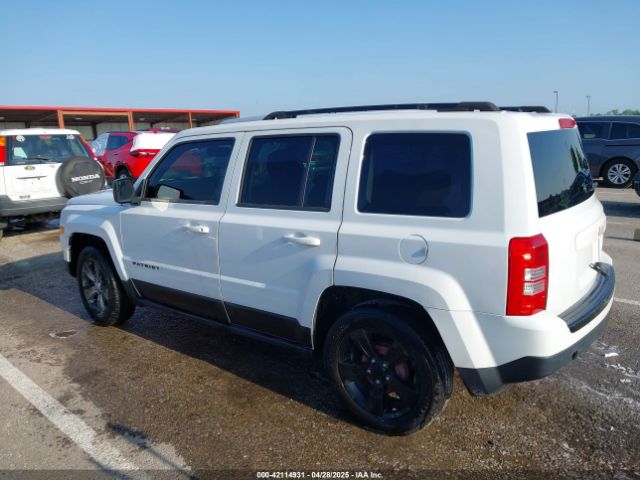 1C4NJPBA2FD295718 Jeep Patriot Altitude Edition