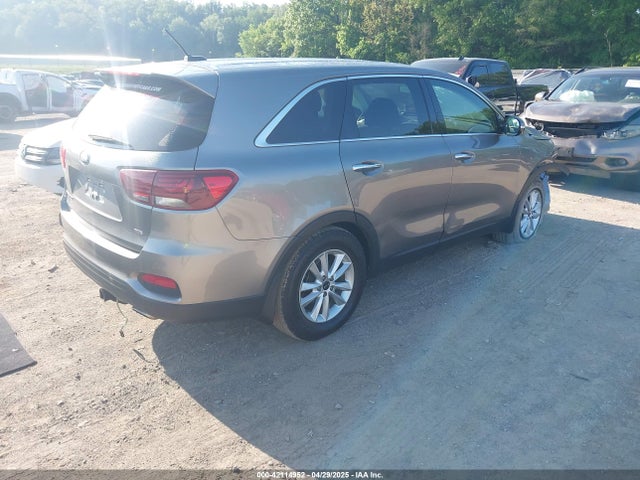 5XYPG4A38KG506389 KIA Sorento 2.4l Lx