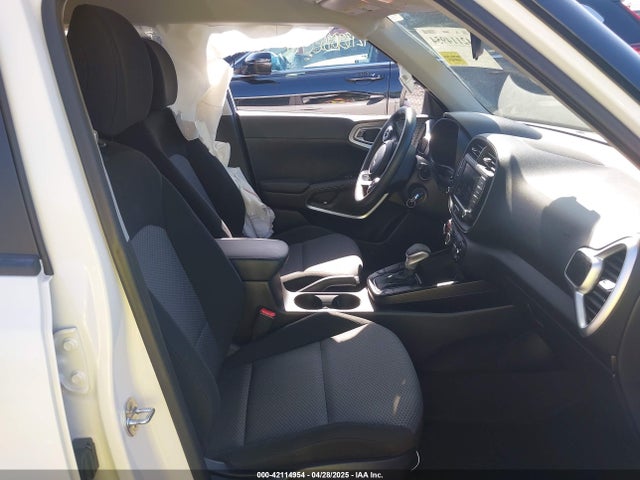 KNDJ23AU8N7179081 KIA mpi nu